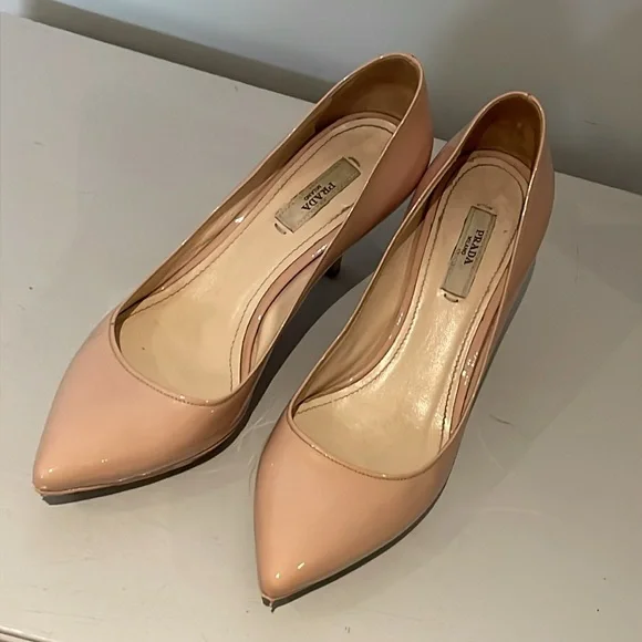 Vintage Prada Nude Heels - Size 37 - Picture 5 of 14